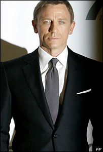 Daniel Craig