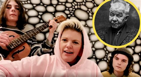 Natalie Maines & Sons Sing "Angel From Montgomery" In John Prine's Honor