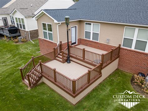 Single vs 2 Storey Deck Designs: Which Should You Build?