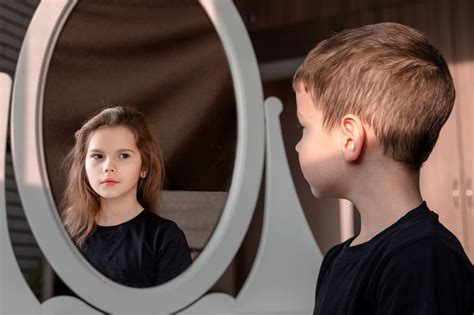 Enfants transgenres : quel impact pour les proches