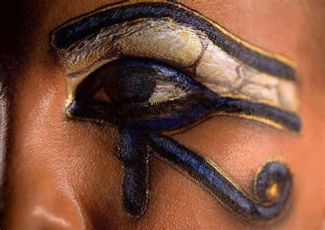 5000 years old Egyptian's makeup #DIYSkinCare | Egyptian makeup ...