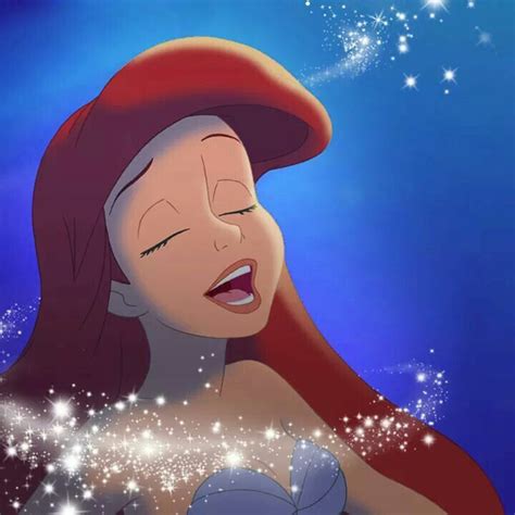 Ariel singing | Sirenita melody, Pinturas disney, Disney imágenes