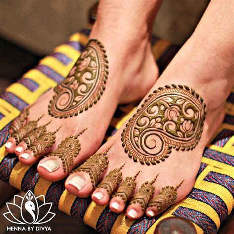 Foot Easy Mehndi Design 21 Simple Foot Mehndi Design That Are Perfect ...