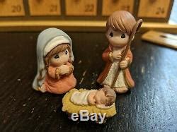 Precious Moments Nativity Figurines Advent Calendar, 27-piece Set