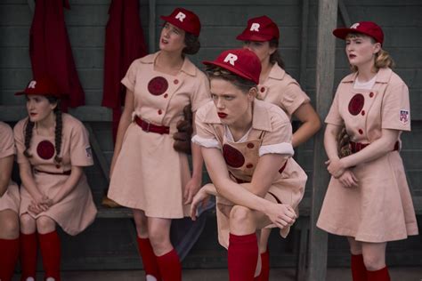 A League of Their Own 2022: Amazon Prime’s remake honors the original - Vox