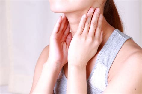 4 Ways To Relieve Neck Pain – Aromalief