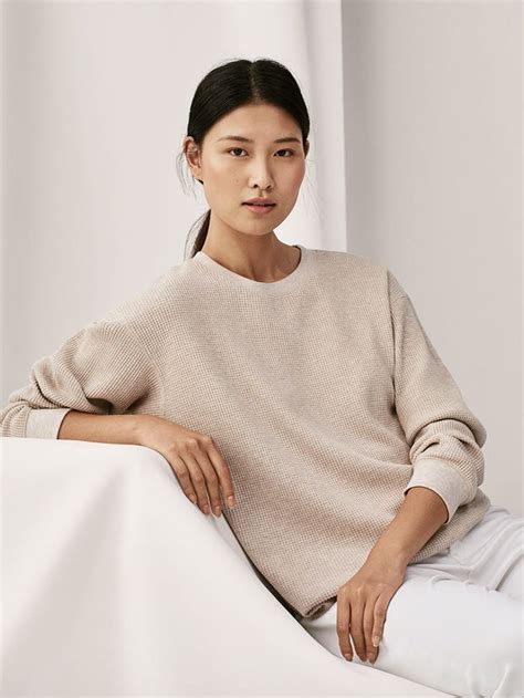 WOMEN WAFFLE KNIT CREW NECK LONG SLEEVED T-SHIRT | UNIQLO UK | Uniqlo ...