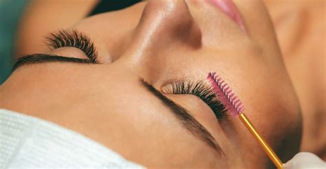 Your Complete Eyelash Tinting Guide - StyleSeat