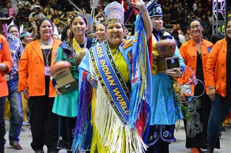 2017 Miss Indian World Contestants – Gathering of Nations Pow Wow ...