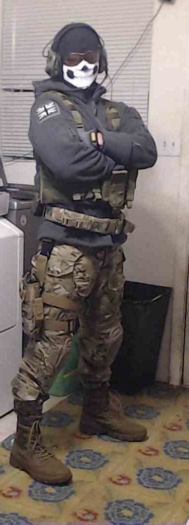 Ghost MW2 Cosplay Done! : r/MW2