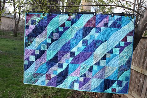 Just-a-mere: Finished - The Batik Quilt!