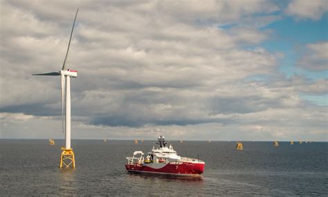 More contracts awarded for Seagreen wind farm project offshore Scotland ...