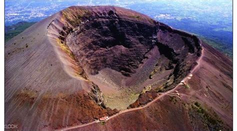 Guided Day Tour of Pompeii and Mount Vesuvius from Naples - Klook Australia