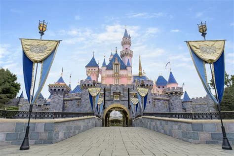 Disneyland® Park in Anaheim, CA | Dining & Attractions