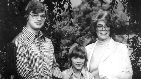 Jeffrey Dahmer's mother, Joyce Flint, remembered as woman of contrasts