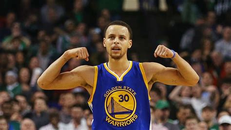 Curry volta a brilhar, Warriors arrasa Knicks e amplia invencibilidade ...