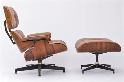 Herman Miller lounge chair and ottoman, Charles & Ray EAMES - 1970 ...