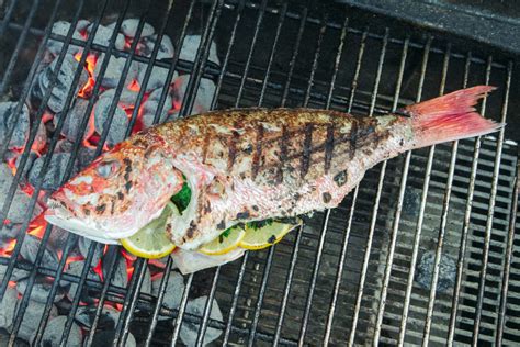 How to grill whole fish (without it sticking!) – Jess Pryles