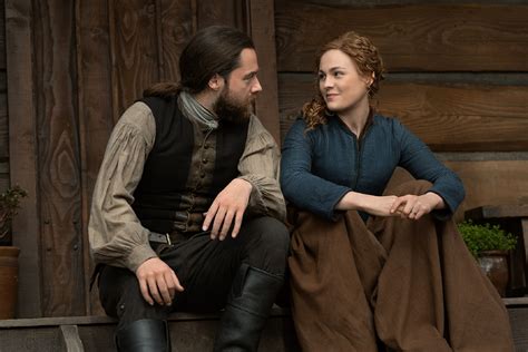 'Outlander' Sets Season 6 Return as Starz Unveils a First Look at the ...