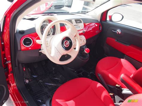 Tessuto Rosso/Avorio (Red/Ivory) Interior 2012 Fiat 500 Pop Photo ...