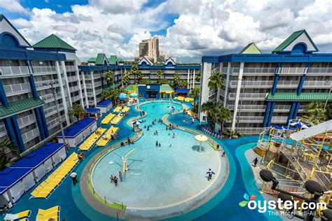 Holiday Inn Resort Orlando Suites – Waterpark - The Kids Splash Pad at ...