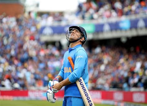 Jersey number 7 MS dhoni Retires From International Cricket - SportsBigNews