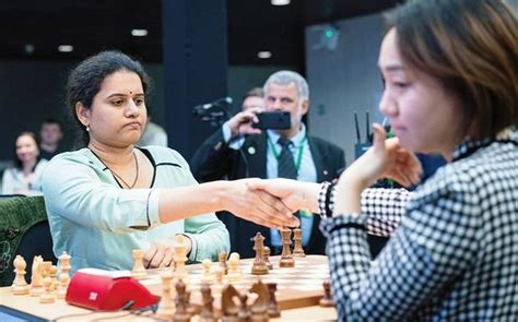 Koneru Hampy Claims Rapid Crown