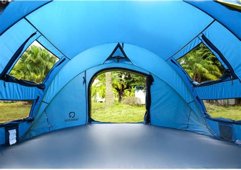 This Pop-Up Tent Can Be Assembled In Seconds Just By Throwing It In The Air