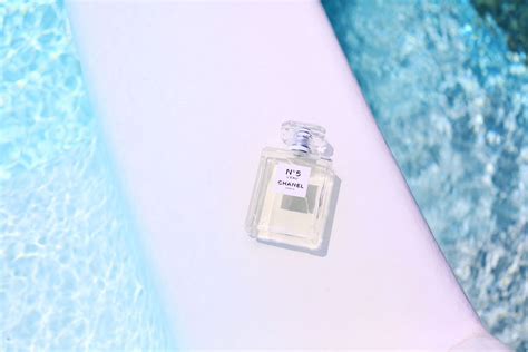 Chanel No.5 L'Eau: A Classic Update - Inthefrow