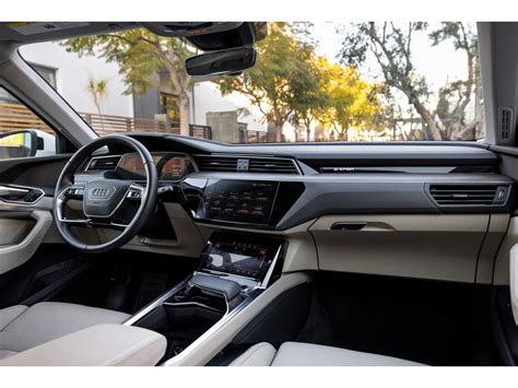 2023 Audi e-tron: 75 Interior Photos | U.S. News