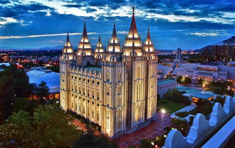 Salt Lake Temple at blue hour | View from Garden Restaurant … | Flickr