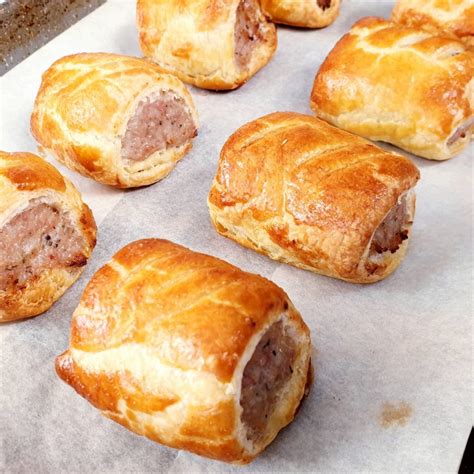 Puff Pastry Sausage Rolls (So Easy!) – Feast Glorious Feast