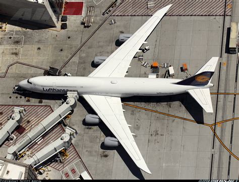 Boeing 747-830 - Lufthansa | Aviation Photo #2314810 | Airliners.net