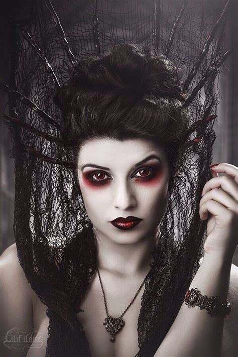 Evil queen look Gothic Makeup, Fantasy Makeup, Dark Fairy Makeup, Evil ...