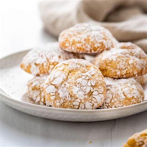 Rich and Chewy Ricciarelli - Italian Almond Cookies - Garlic & Zest