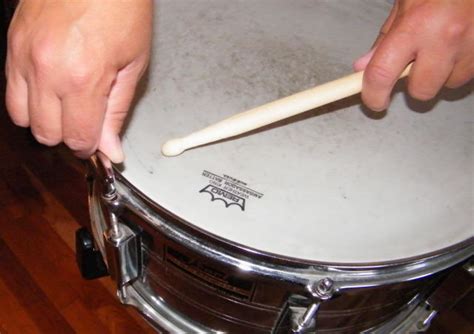 How to Change and Tune a Snare Drum Head - Get-Tuned.com