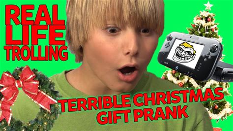 Kids get bad Christmas gifts Prank 2013! - YouTube