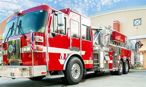 The Difference Between a Fire Truck and a Fire Engine – GantNews.com