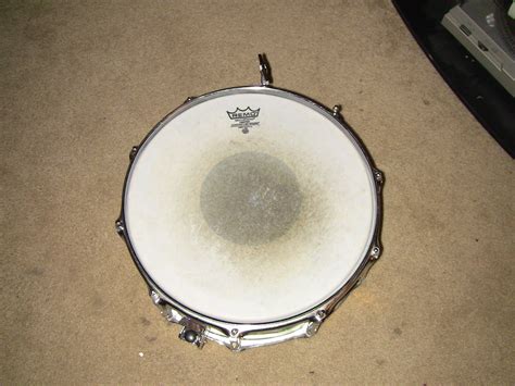 How to Replace and Tune a Snare Drum Head: 8 Steps (with Pictures)