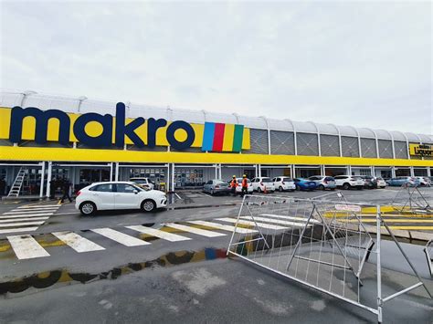 Makro Store Springfield in the city Durban