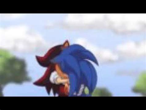 Sonic kisses Shadow - YouTube