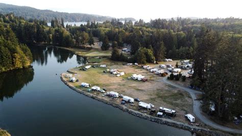 Private Campgrounds Vancouver Island: 6 Amazing Sites