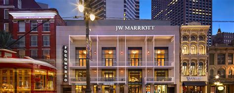 4-Star Luxury Hotel in New Orleans / JW Marriott New Orleans