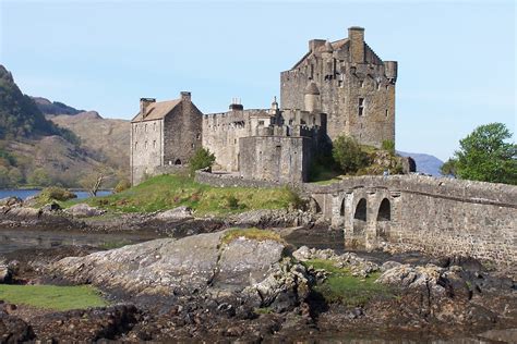 Free Eilean Donan Castle Stock Photo - FreeImages.com