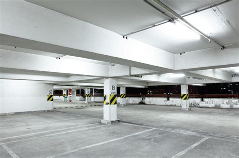 Three Benefits of LED Parking Garage Lighting