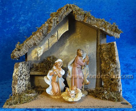 7.5" Fontanini Nativity Set with Wooden Stable 54840 - Yonder Star ...