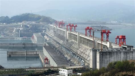 Three Gorges Dam - เขื่อนซานเสียต้าป้า