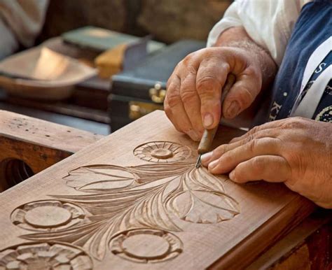 🔨 Everything You Need to Know about Wood Engraving | BuildEazy