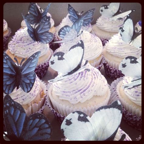 Taylor Swift Themed Cupcakes | Cupcake cakes, Themed cupcakes, Cupcakes