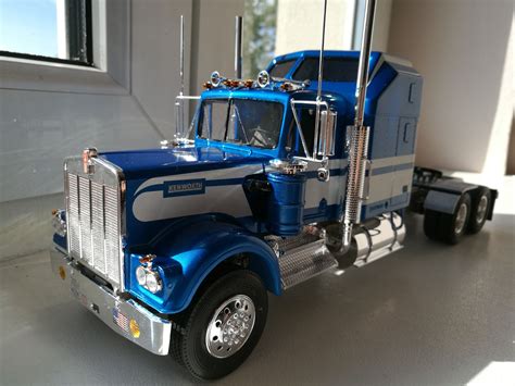 Revell Kenworth W900 | Modelle